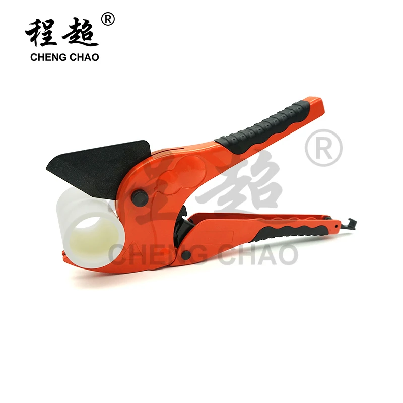 Cutter de țeavă de 42 mm